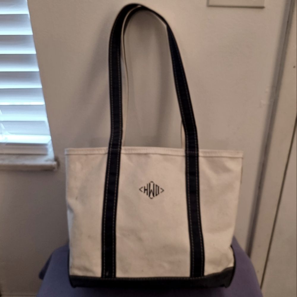 L.L. Bean Boat and Tote Zip Top Bag, Long Handle, Medium, Navy Blue